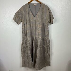 Pink Chicken Gray Gold Midi Dress Size‎ Large